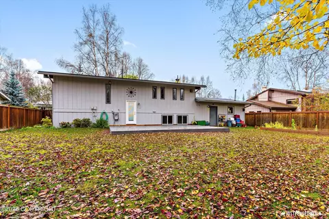 Exterior - 2820 Wiley Post Ave, Anchorage, AK 99517 photo 5 of 8