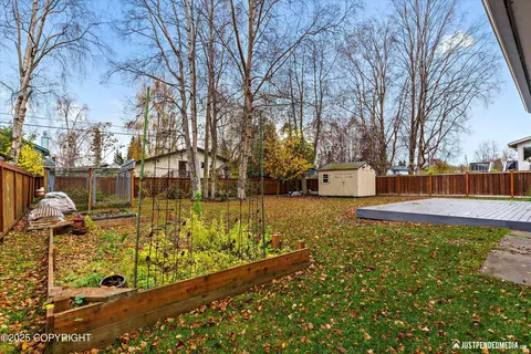 Exterior - 2820 Wiley Post Ave, Anchorage, AK 99517 photo 2 of 8