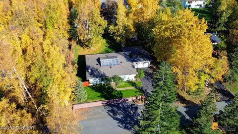 14121 Sunview Dr, Anchorage, AK 99515