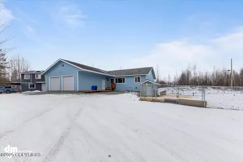 772 S Beaver Lake Rd, Big Lake, AK 99623
