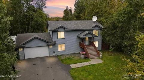 700 S Wildrose Cir, Palmer, AK 99645