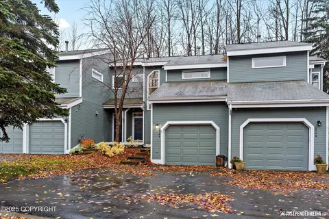 6546 Cimarron Cir, Anchorage, AK 99504