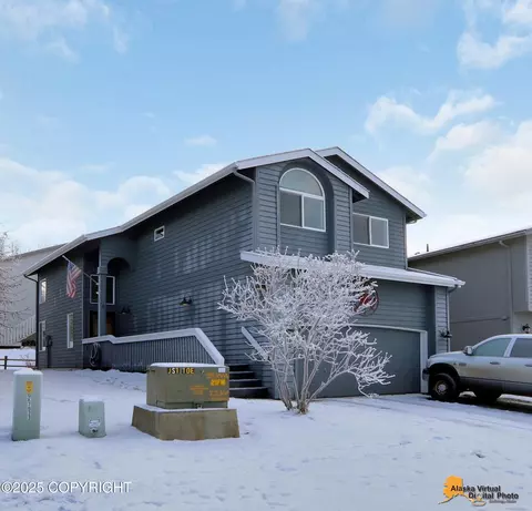 8909 Meadow Park Cir, Eagle River, AK 99577