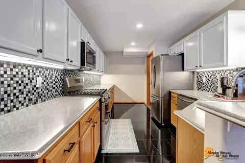 8909 Meadow Park Cir, Eagle River, AK 99577 photo 7