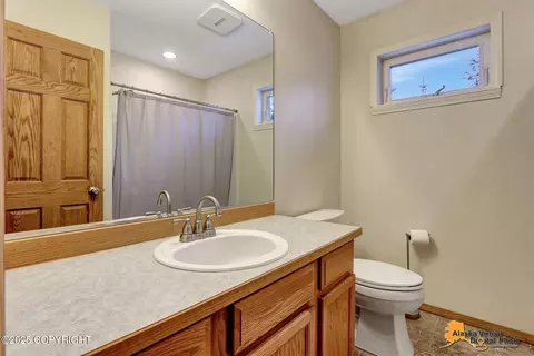 8909 Meadow Park Cir, Eagle River, AK 99577 photo 21