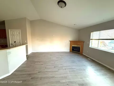 6020 E 43rd Ave, Anchorage, AK 99504 photo 3