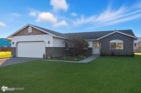 517 N Angus Loop, Palmer, AK 99645