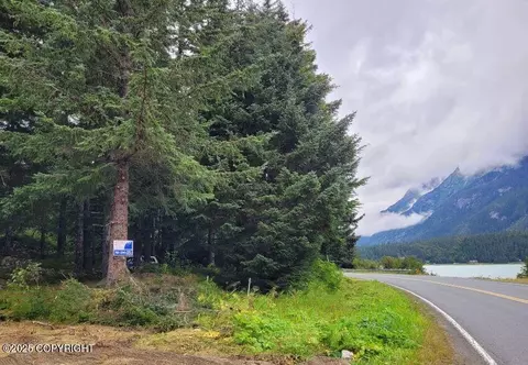 4153 Lutak Rd, Haines, AK 99827
