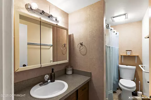Bath - 7728 Boundary Ave # E2, Anchorage, AK 99504 photo 1 of 1