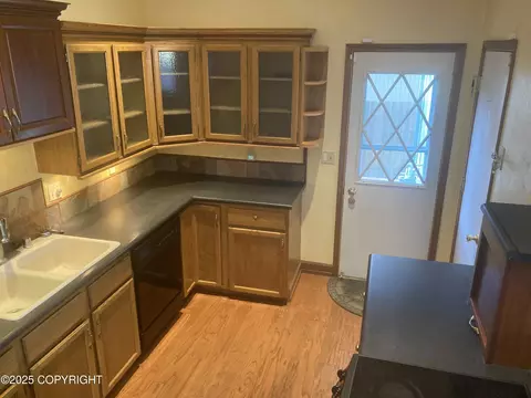 Kitchen - 4008 E 67th Ave, Anchorage, AK 99507 photo 4 of 7
