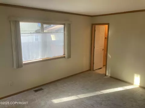 Living - 4008 E 67th Ave, Anchorage, AK 99507 photo 4 of 4