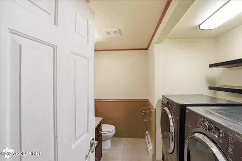10690 Commodore Dr, Anchorage, AK 99507 photo 27