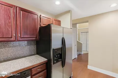 10690 Commodore Dr, Anchorage, AK 99507 photo 16