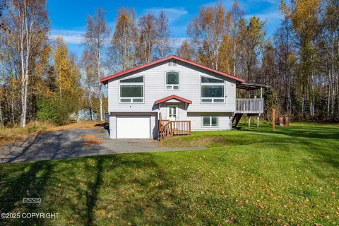 2851 S Twarr Ave, Wasilla, AK 99654