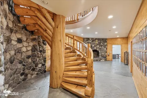 Entry Way - 67480 Halibut Rd, Ninilchik, AK 99639 photo 8 of 9