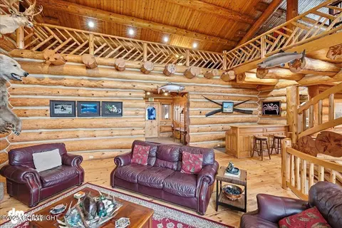 Living - 67480 Halibut Rd, Ninilchik, AK 99639 photo 8 of 16