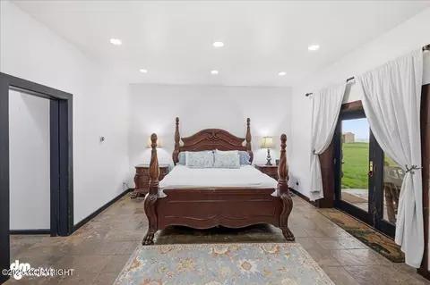Bedroom - 67480 Halibut Rd, Ninilchik, AK 99639 photo 1 of 6