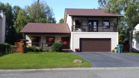 13540 Seachant Cir, Anchorage, AK 99516