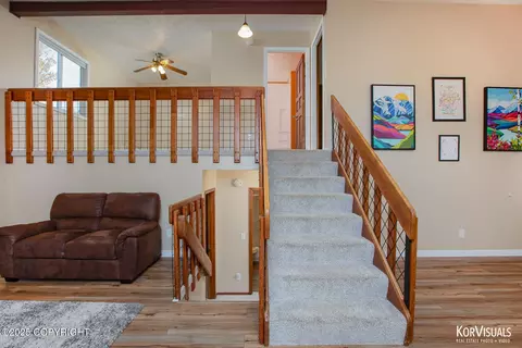 9623 Newhaven Loop, Anchorage, AK 99507 photo 2