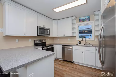9623 Newhaven Loop, Anchorage, AK 99507 photo 8