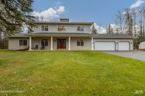 366 Diane Ln, Soldotna, AK 99669