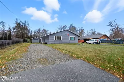 1000 E Dellwood St, Wasilla, AK 99654