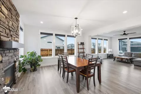 Dining - 6865 E Gateway Dr, Wasilla, AK 99654 photo 5 of 5