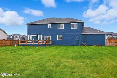 Exterior - 6865 E Gateway Dr, Wasilla, AK 99654 photo 9 of 10