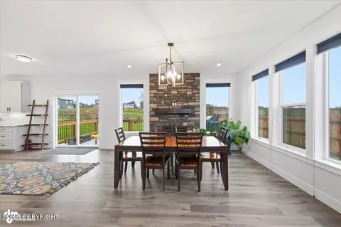 Dining - 6865 E Gateway Dr, Wasilla, AK 99654 photo 1 of 5