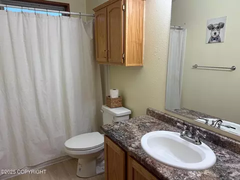 Bath - 870 Refinery Loop, North Pole, AK 99705 photo 1 of 5