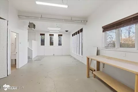 Other - 910 Bench Ct, Anchorage, AK 99504 photo 18 of 22
