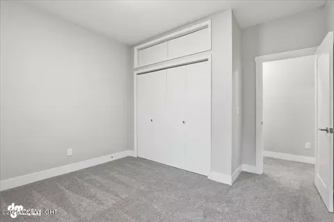 Bedroom - 910 Bench Ct, Anchorage, AK 99504 photo 7 of 9