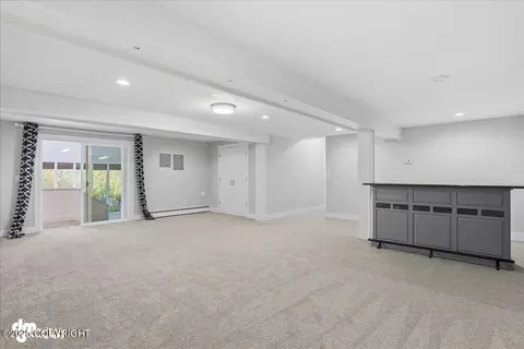 Living - 910 Bench Ct, Anchorage, AK 99504 photo 5 of 5