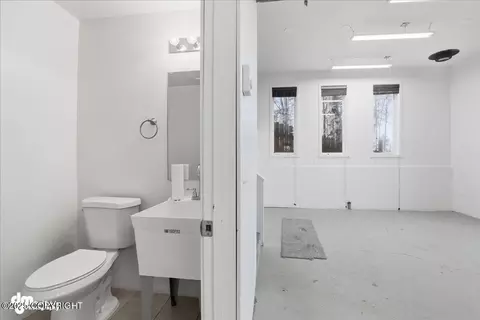 Other - 910 Bench Ct, Anchorage, AK 99504 photo 19 of 22