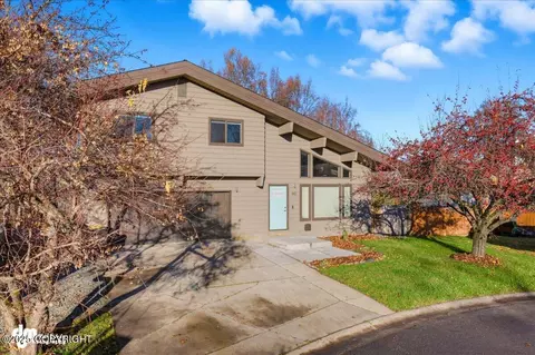 Exterior - 910 Bench Ct, Anchorage, AK 99504 photo 10 of 13