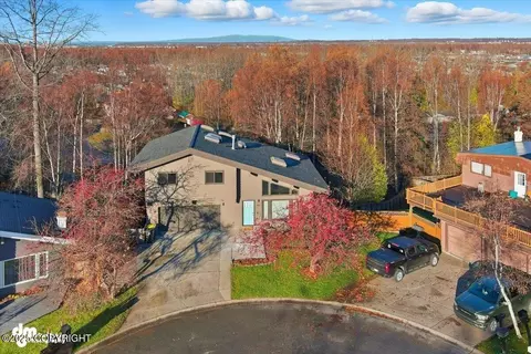 View/Area - 910 Bench Ct, Anchorage, AK 99504 photo 2 of 4