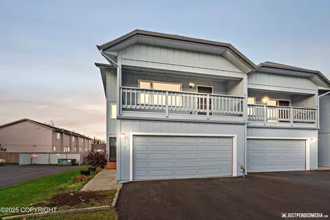 601 King Arthur Cir, Anchorage, AK 99518