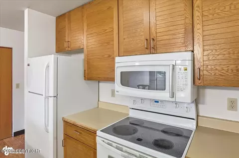 Kitchen - 5300 E 4th Ave # 104, Anchorage, AK 99508 photo 2 of 2