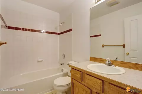 Bath - 19250 Babrof Dr, Eagle River, AK 99577 photo 3 of 4