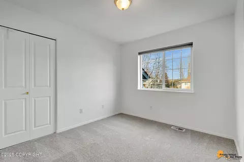 Bedroom - 19250 Babrof Dr, Eagle River, AK 99577 photo 2 of 5