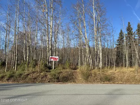 2150 S Sea Biscuit Ln, Palmer, AK 99645