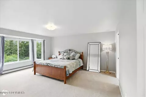 Bedroom - 11114 Kaskanak Dr, Eagle River, AK 99577 photo 1 of 11