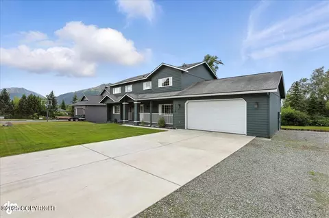 Exterior - 11114 Kaskanak Dr, Eagle River, AK 99577 photo 7 of 13