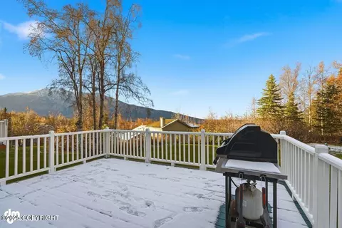Exterior - 11114 Kaskanak Dr, Eagle River, AK 99577 photo 11 of 13