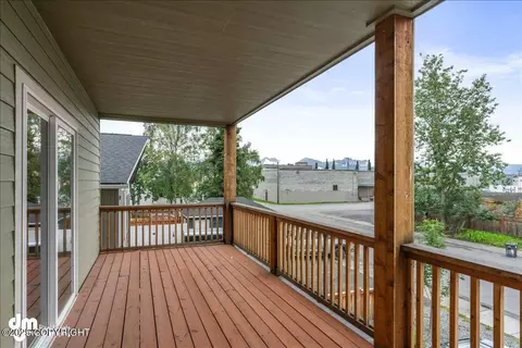 Exterior - 523 E 12th Ave, Anchorage, AK 99501 photo 4 of 9