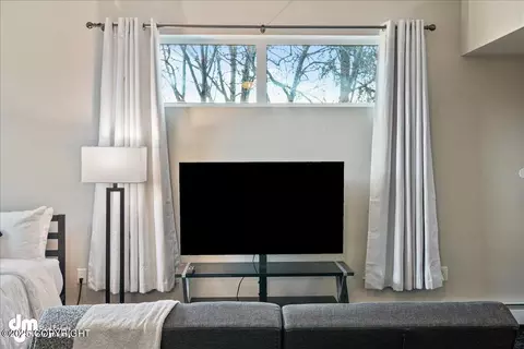 Living - 523 E 12th Ave, Anchorage, AK 99501 photo 4 of 9