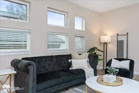 Living - 523 E 12th Ave, Anchorage, AK 99501 photo 3 of 9