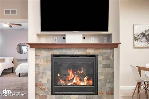 Living - 523 E 12th Ave, Anchorage, AK 99501 photo 8 of 9