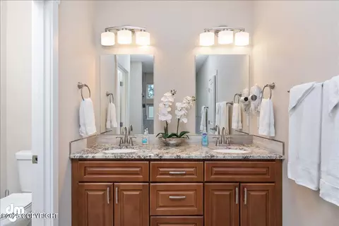 Bath - 523 E 12th Ave, Anchorage, AK 99501 photo 2 of 15