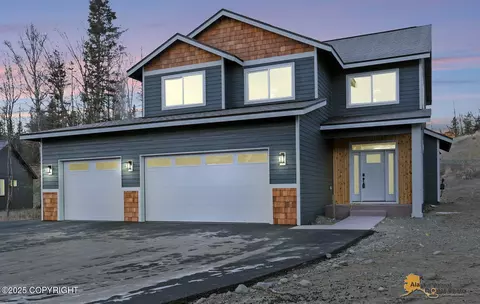 574 N Joppa Cir, Palmer, AK 99645
